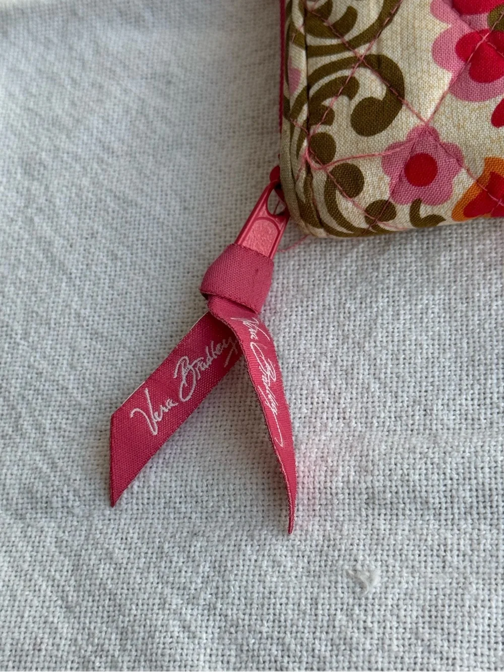 Vera Bradley add pop